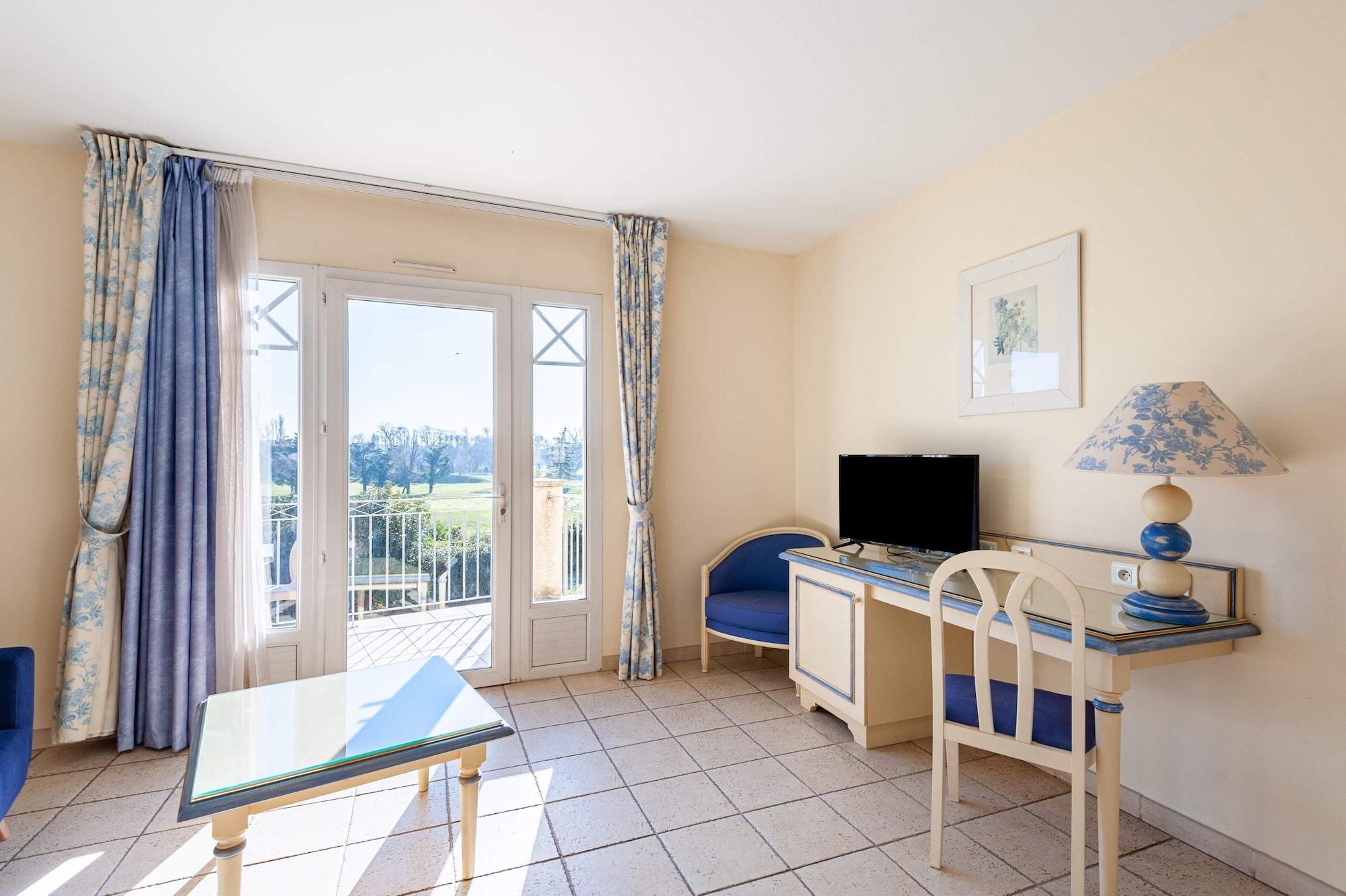 Residhotel Golf Grand Avignon Vedène Екстериор снимка