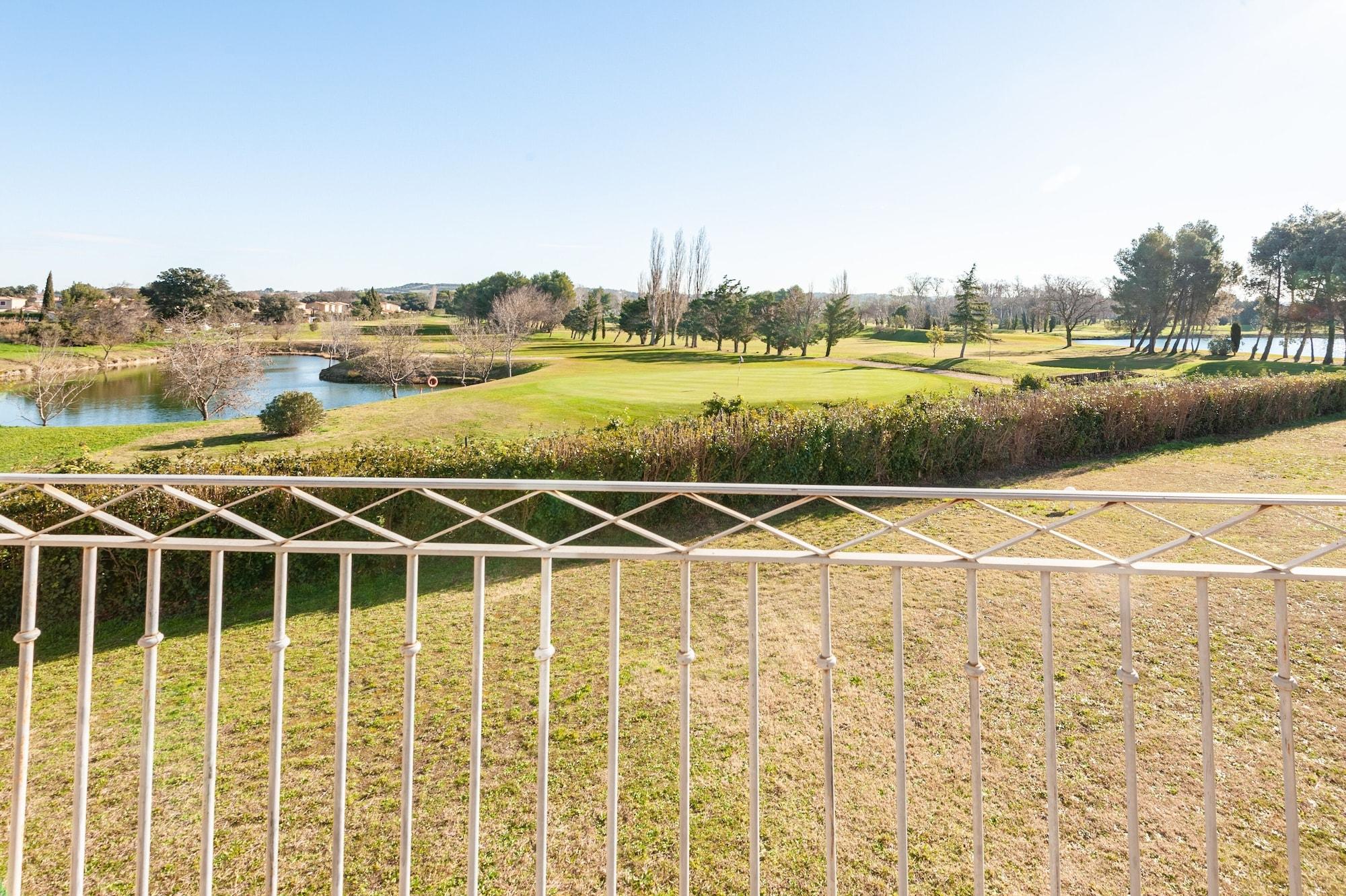 Residhotel Golf Grand Avignon Vedène Екстериор снимка