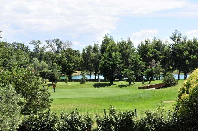 Residhotel Golf Grand Avignon Vedène Екстериор снимка